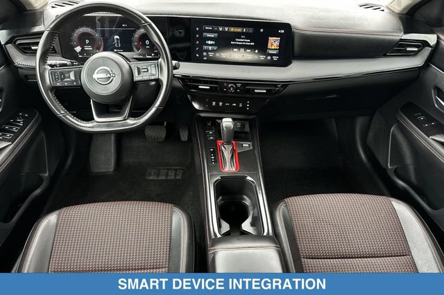 Used 2025 Nissan Kicks SR AWD/4WD image 14