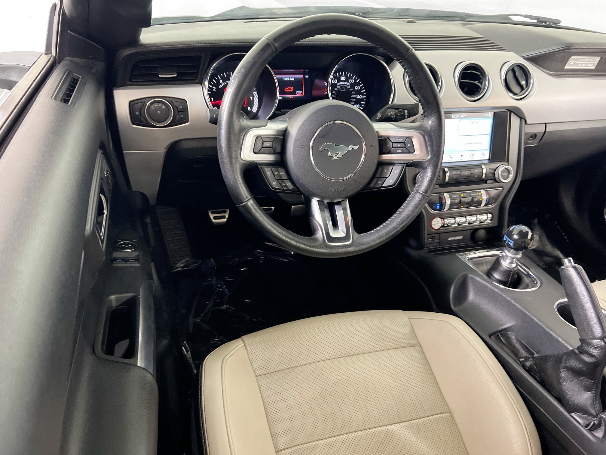 Used 2017 Ford Mustang GT Premium w/ Equipment Group 401A image 22