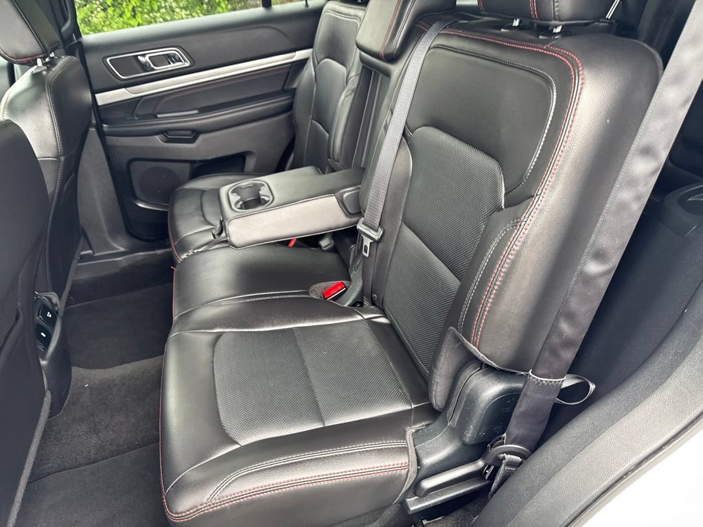 Used 2018 Ford Explorer Sport w/ Equipment Group 401A AWD/4WD image 34