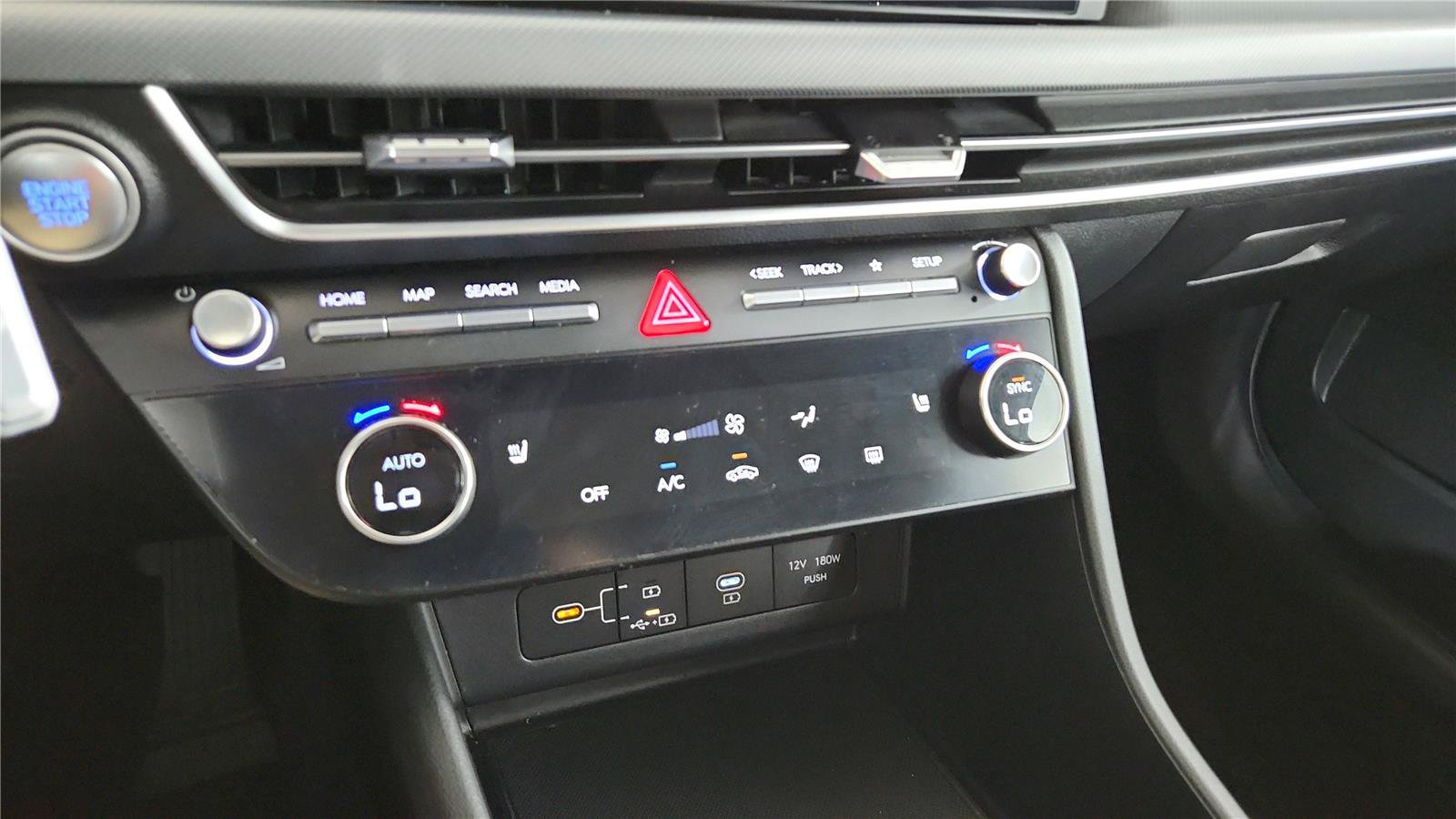 Used 2025 Hyundai Sonata SEL FWD image 24