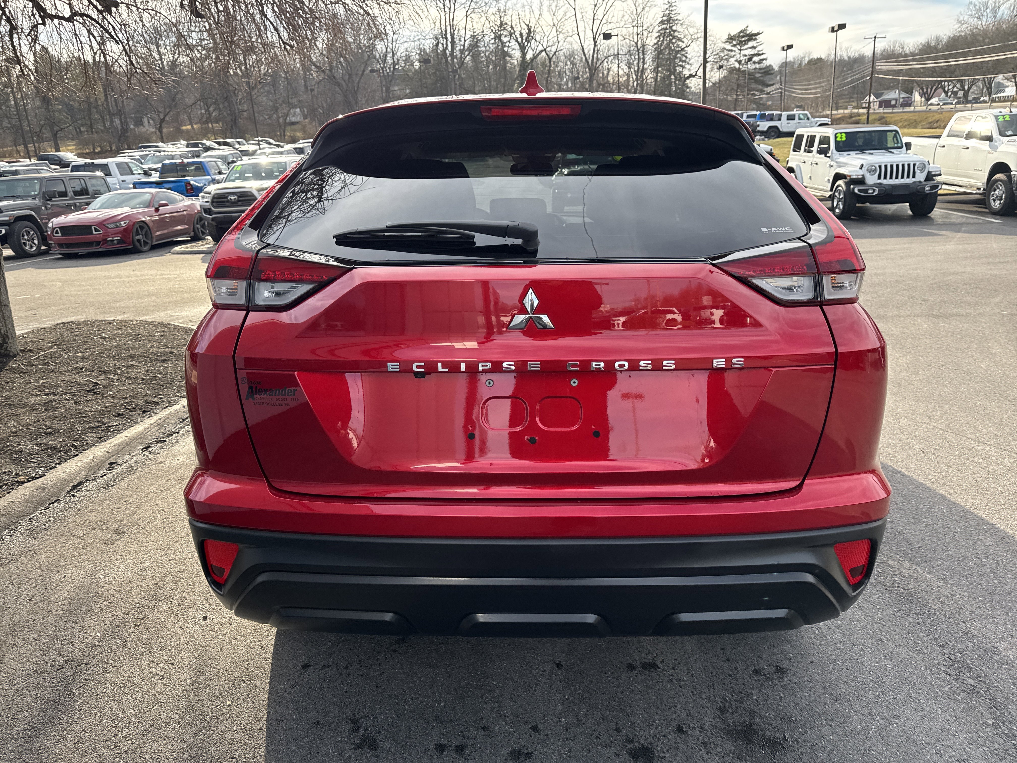 Used 2025 Mitsubishi Eclipse Cross ES video 4
