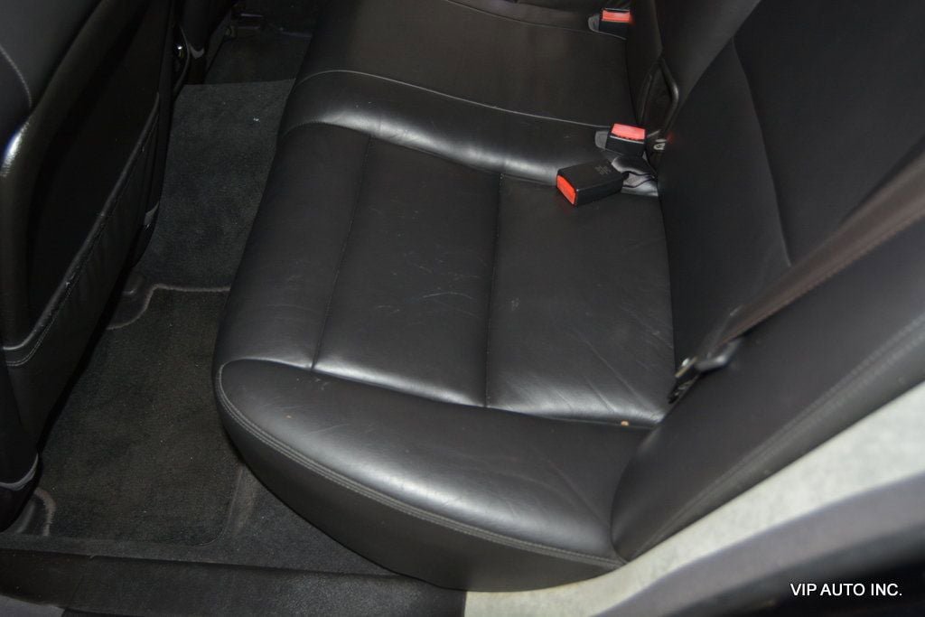 Used 2004 Jaguar XJ8 RWD image 26