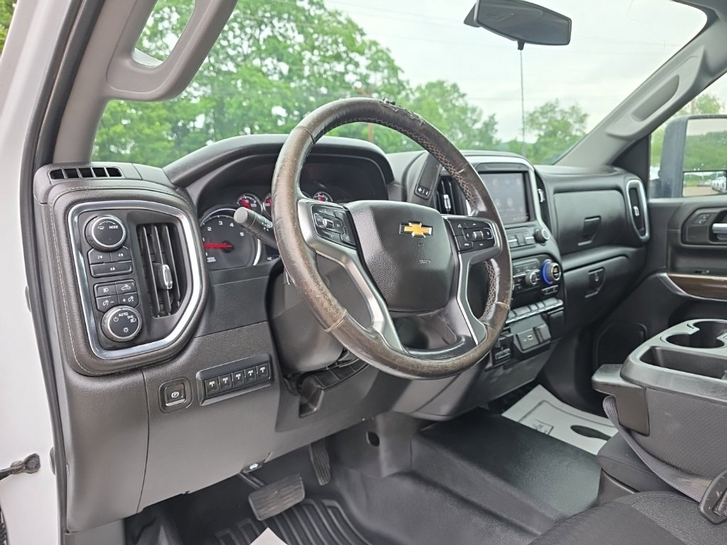 Used 2022 Chevrolet Silverado 2500 LT w/ Convenience Package image 14