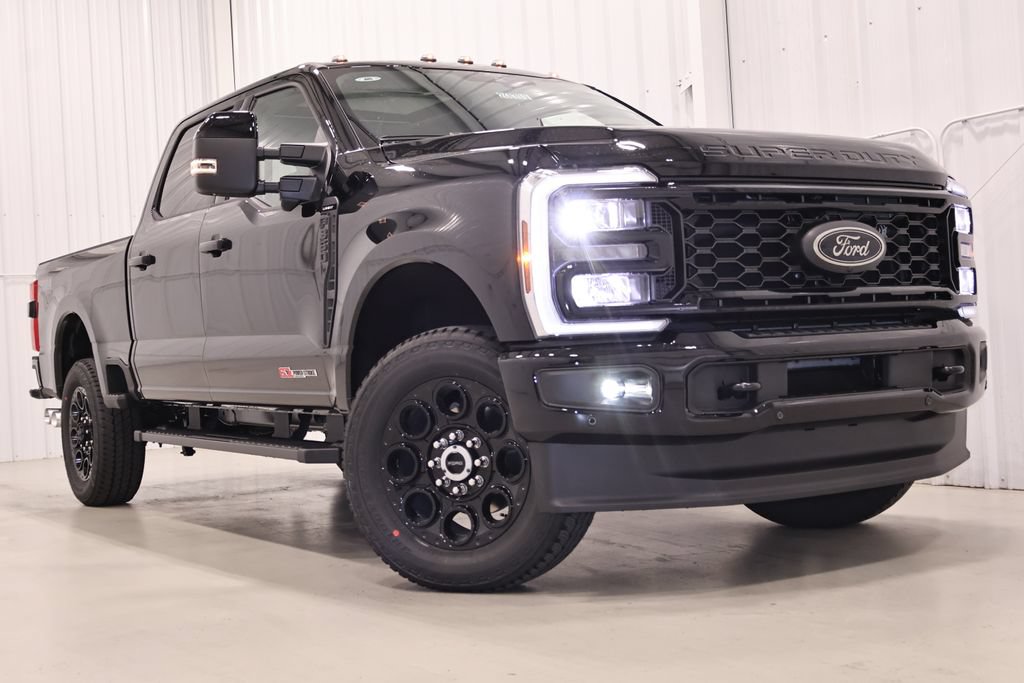 New 2026 Ford F350 Lariat w/ Black Appearance Package AWD/4WD image 42