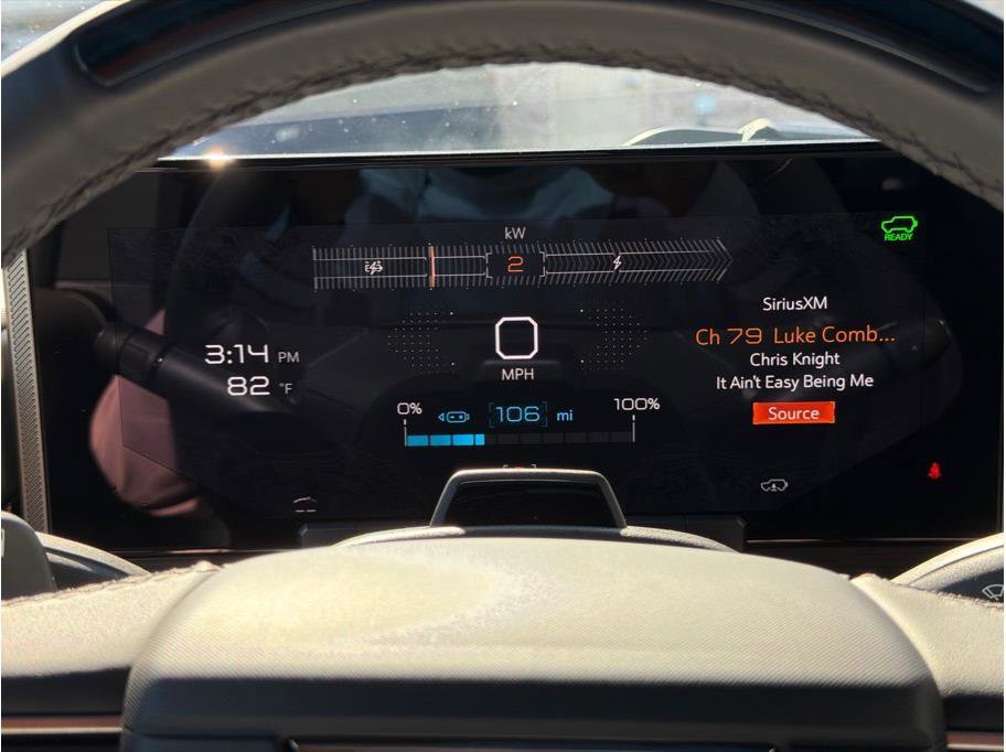 Used 2025 GMC Hummer EV 2X image 12