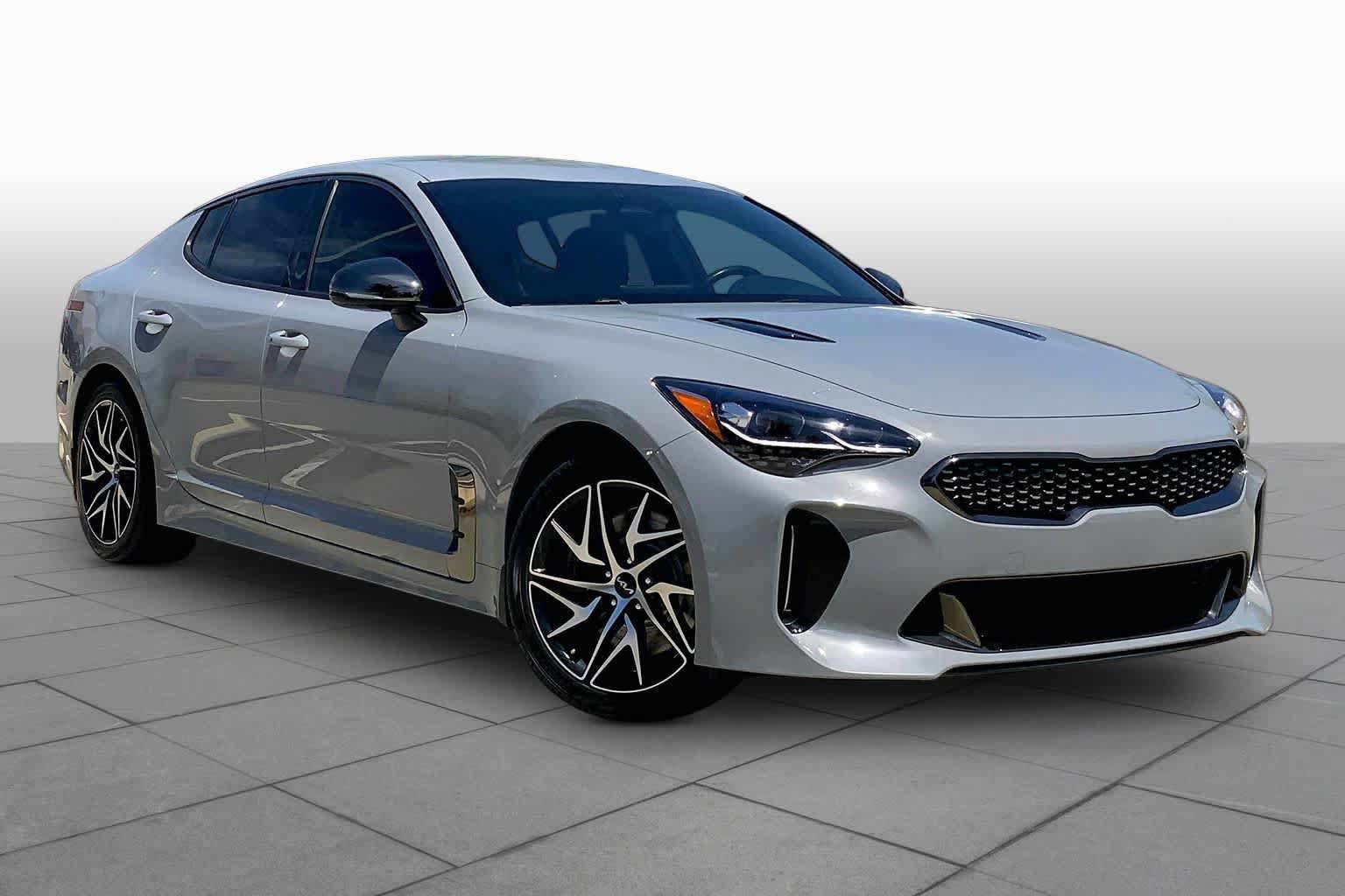 Used 2022 Kia Stinger GT-Line RWD image 3