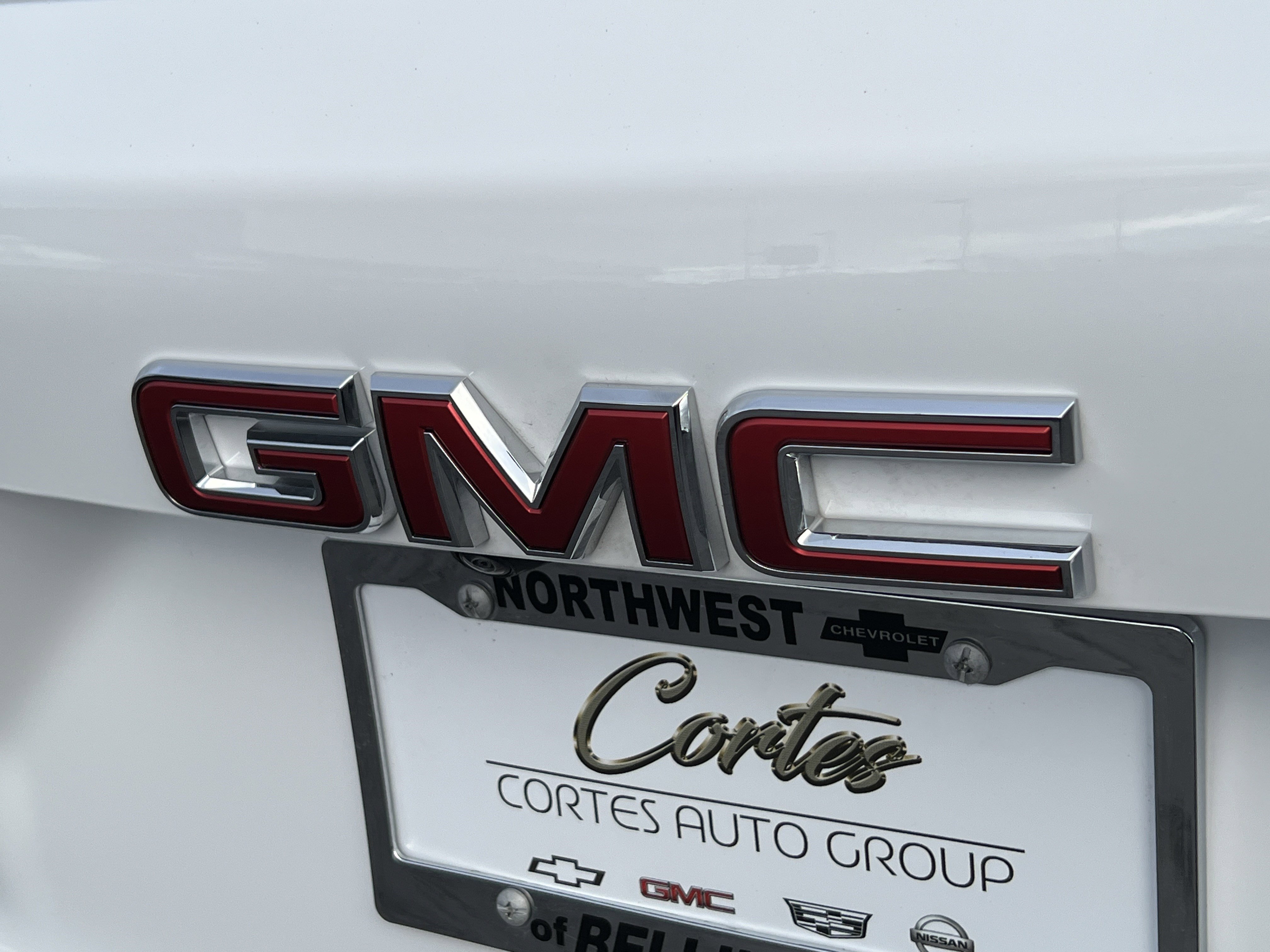 Used 2026 GMC Terrain Elevation w/ Technology Package II image 8