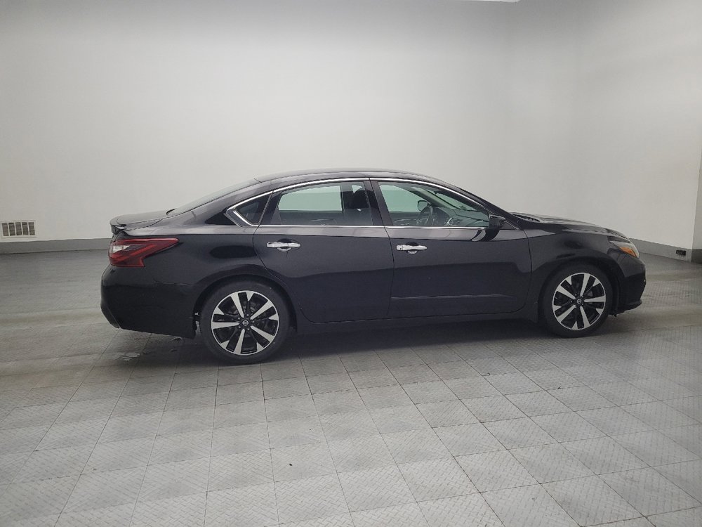 Used 2018 Nissan Altima 2.5 SR image 10