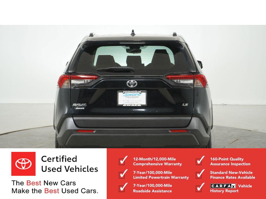 Certified 2021 Toyota RAV4 LE image 4
