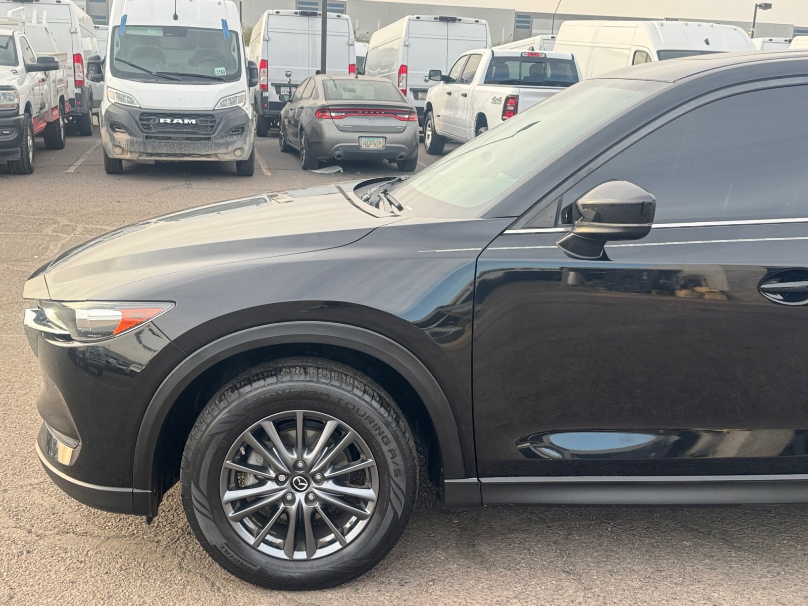 Used 2019 MAZDA CX-5 Touring image 10