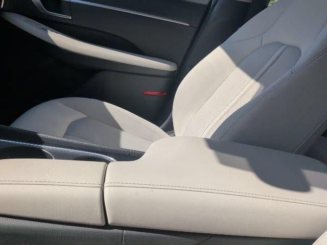 Used 2025 Hyundai Sonata SEL FWD image 20