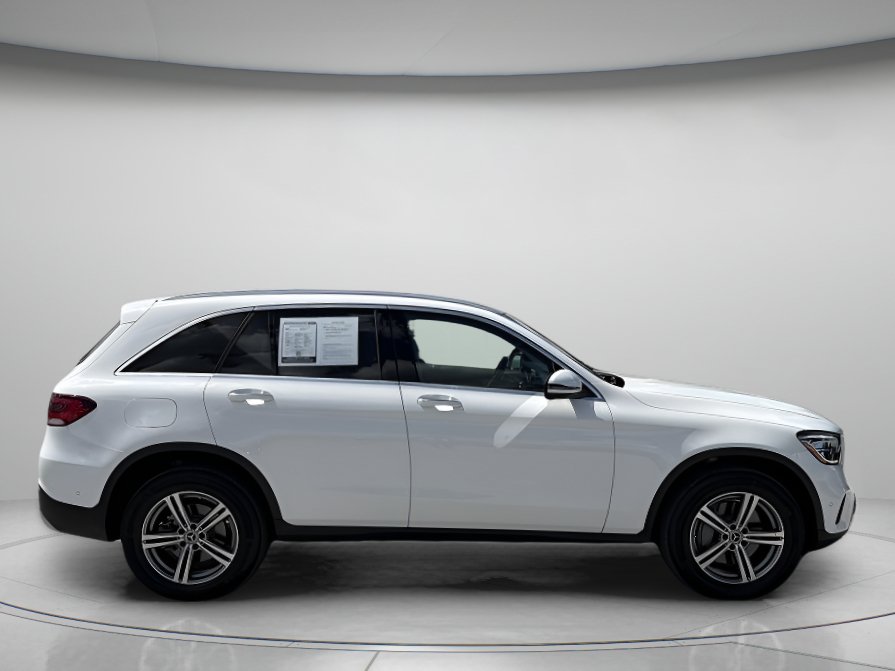 Used 2021 Mercedes-Benz GLC 300 image 2