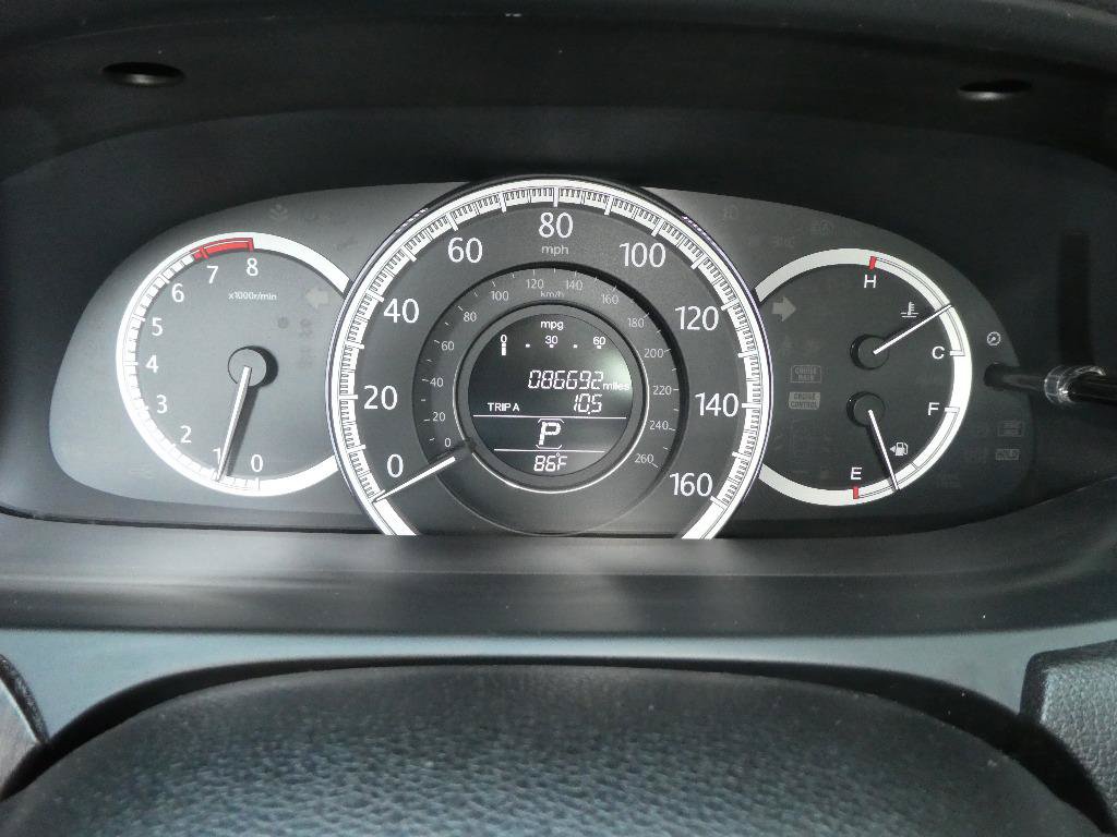 Used 2013 Honda Accord EX image 3