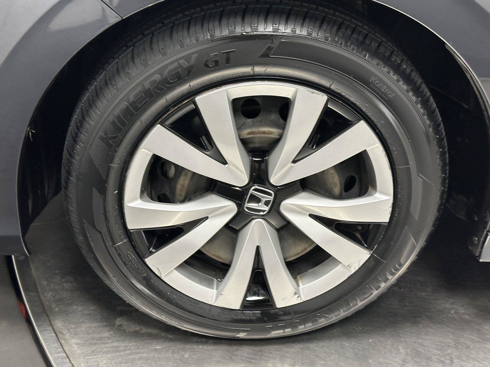 Used 2022 Honda Civic LX image 18