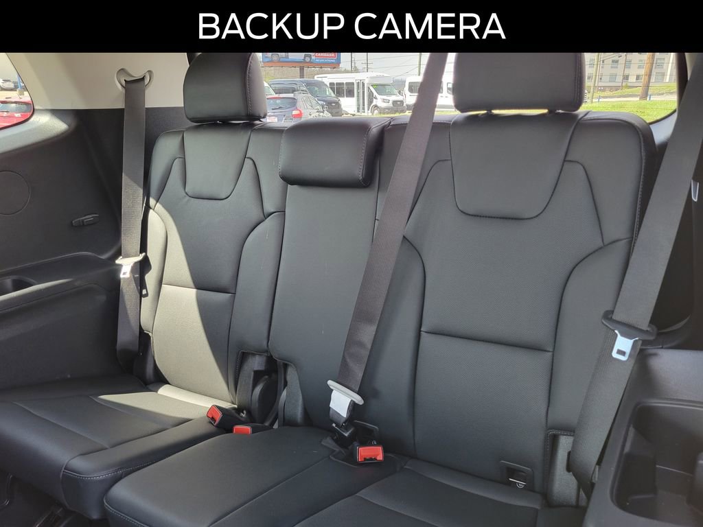Used 2024 Kia Telluride EX w/ EX Captain's Chair Package image 13