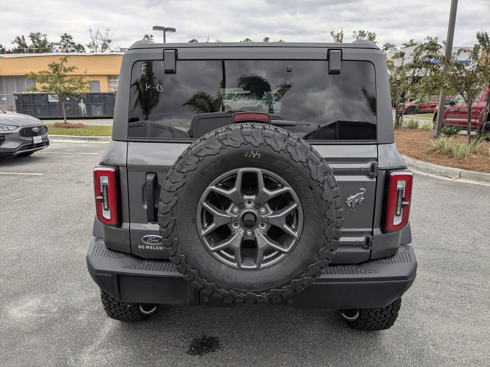 New 2025 Ford Bronco Badlands image 6