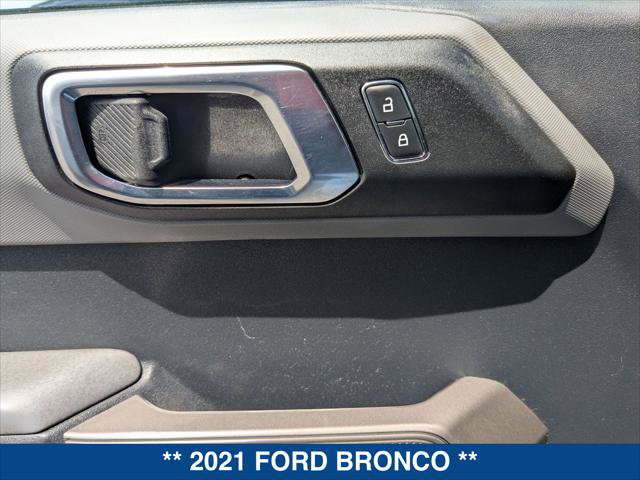 Used 2021 Ford Bronco Black Diamond w/ Sasquatch Package AWD/4WD image 11