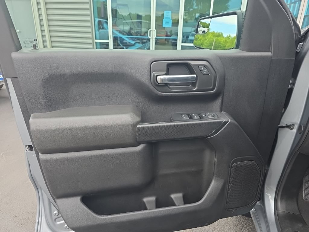 Used 2024 Chevrolet Silverado 1500 Custom AWD/4WD image 13