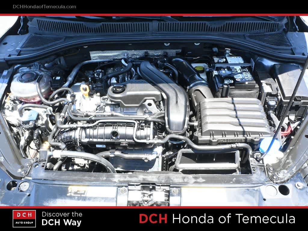 Used 2025 Volkswagen Jetta SE FWD image 25