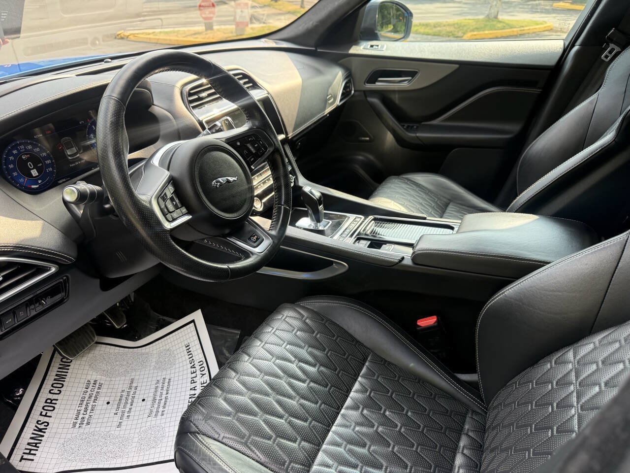 Used 2019 Jaguar F-PACE SVR AWD/4WD image 13