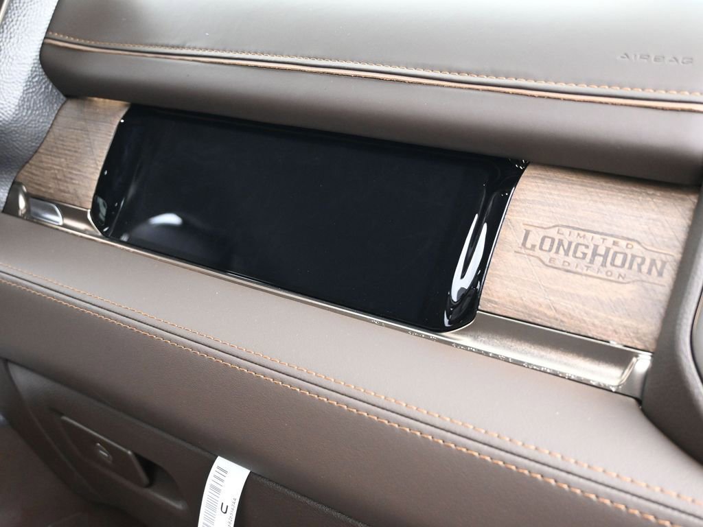 New 2025 RAM 1500 Limited image 33