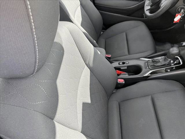 Used 2024 Toyota Corolla LE FWD image 19