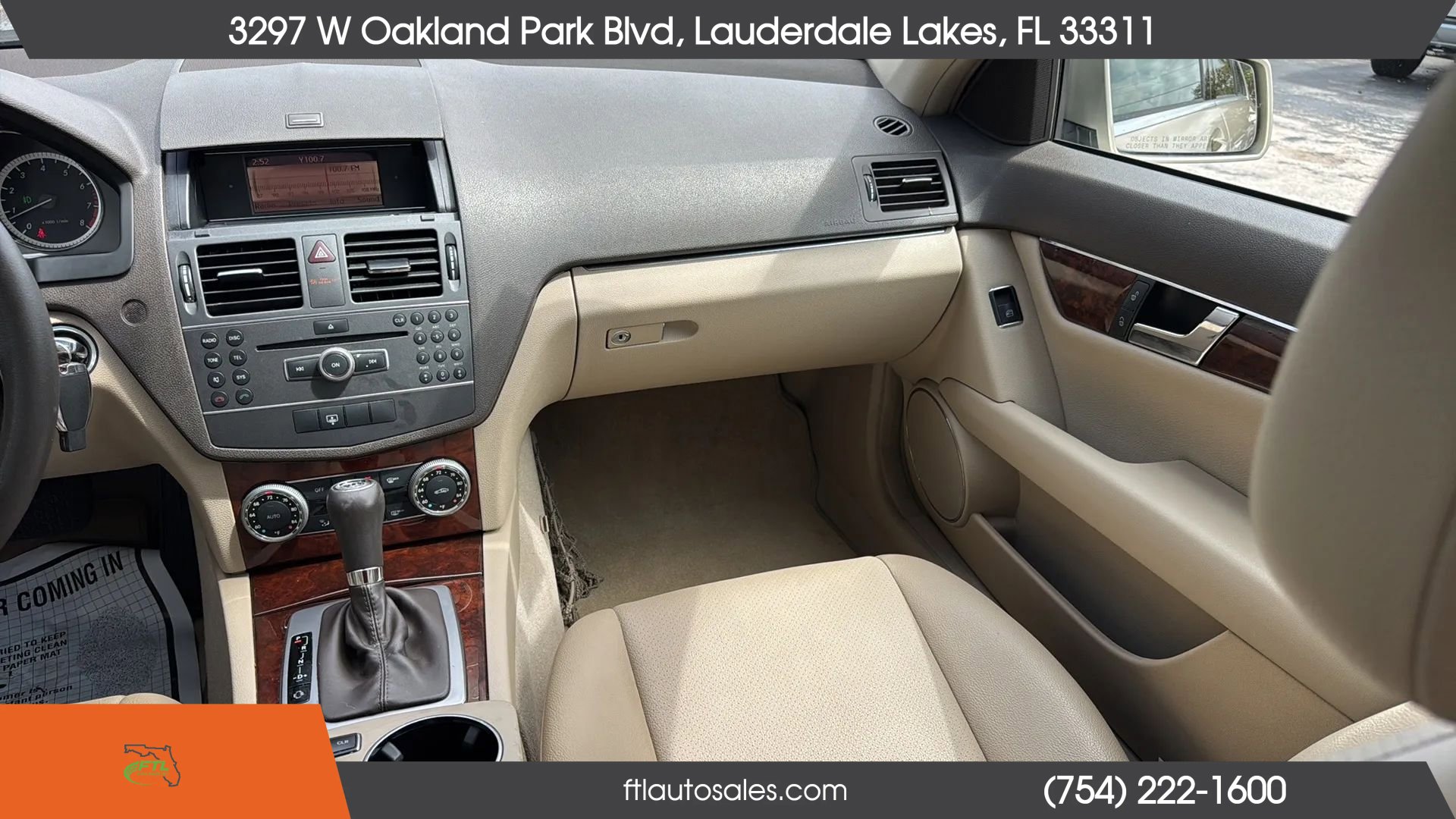 Used 2011 Mercedes-Benz C 300 Sedan image 33