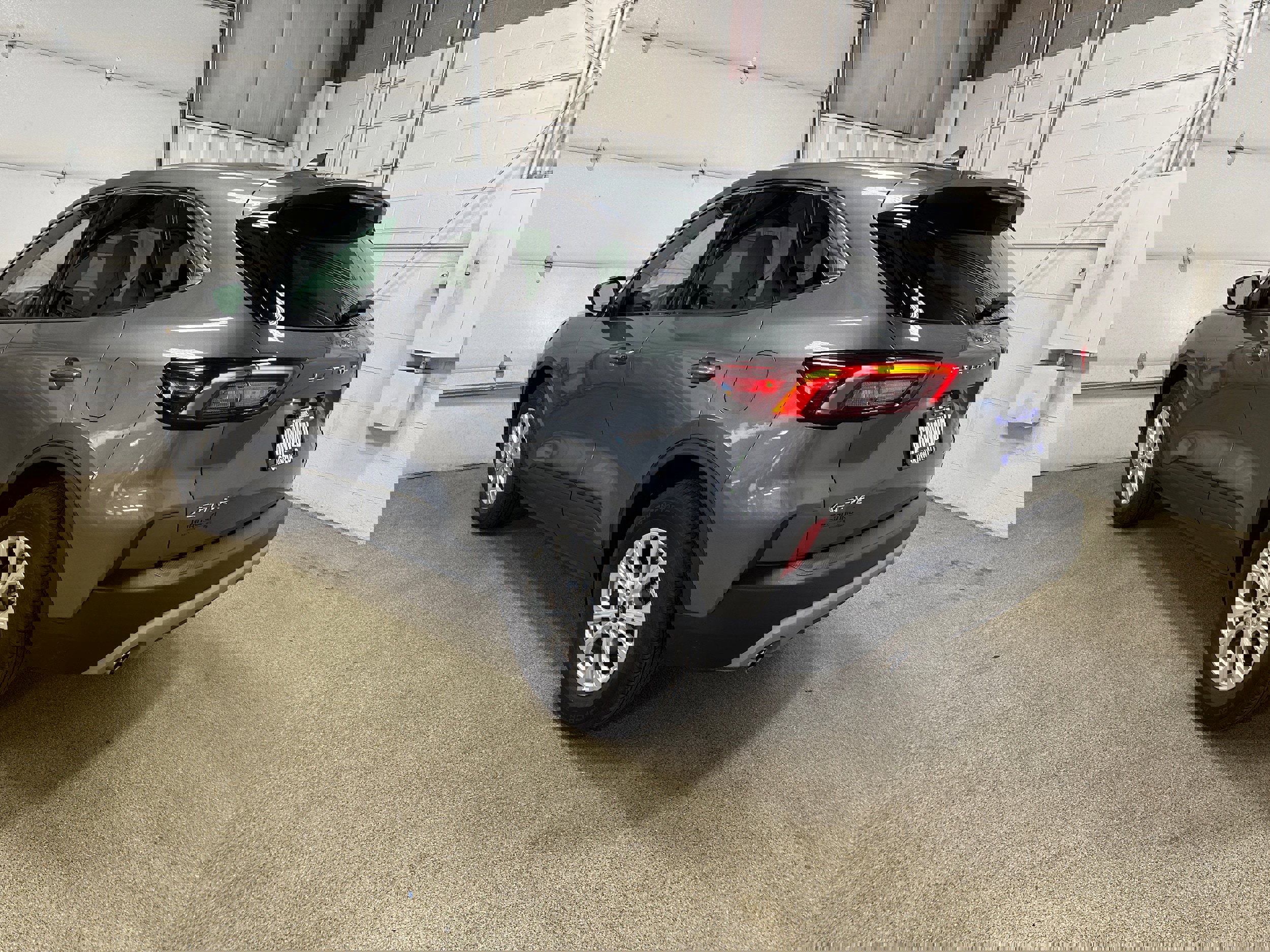 Certified 2024 Ford Escape Active image 6