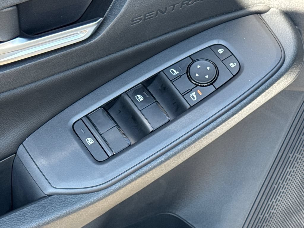 New 2026 Nissan Sentra SV w/ SV Convenience Package FWD image 8