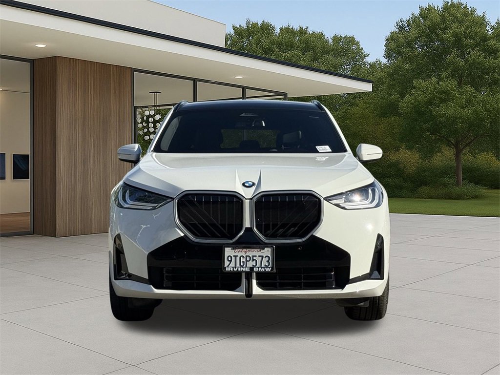 Used 2025 BMW X3 xDrive30i w/ M Sport Package image 3