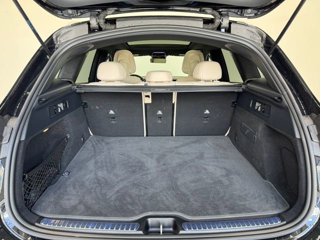 Used 2024 Mercedes-Benz GLC 300 4MATIC image 8