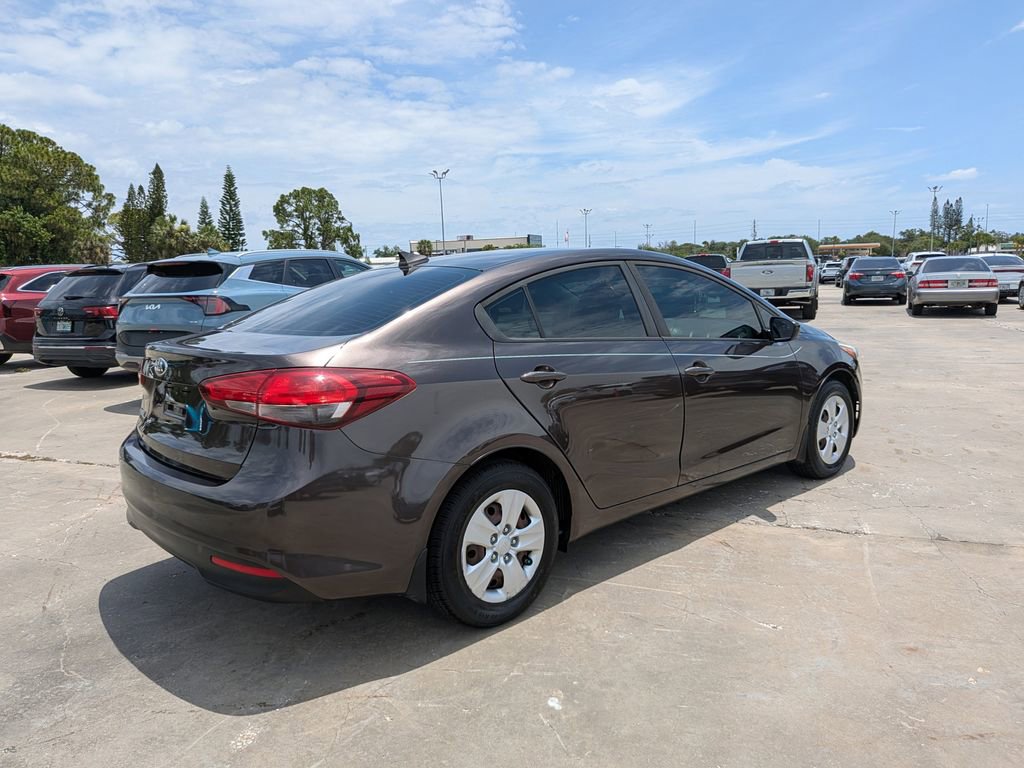 Used 2018 Kia Forte LX w/ LX Popular Package FWD image 8