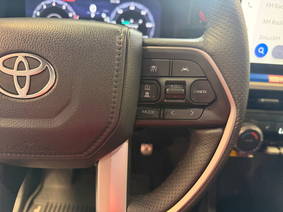 Used 2025 Toyota Tacoma TRD Sport w/ TRD Sport Upgrade Package AWD/4WD image 23