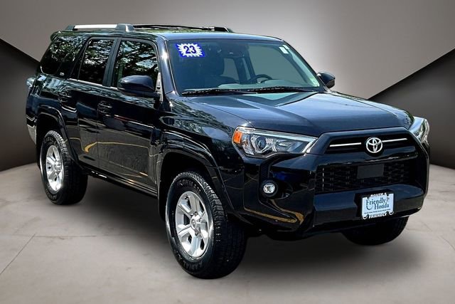 Used 2023 Toyota 4Runner SR5 AWD/4WD image 3