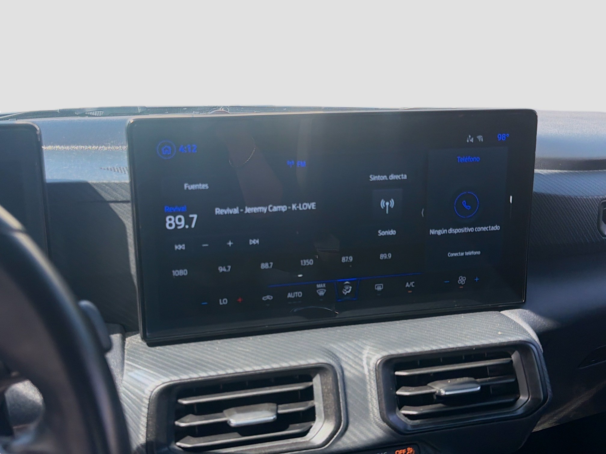 Used 2024 Ford Mustang Coupe RWD image 12