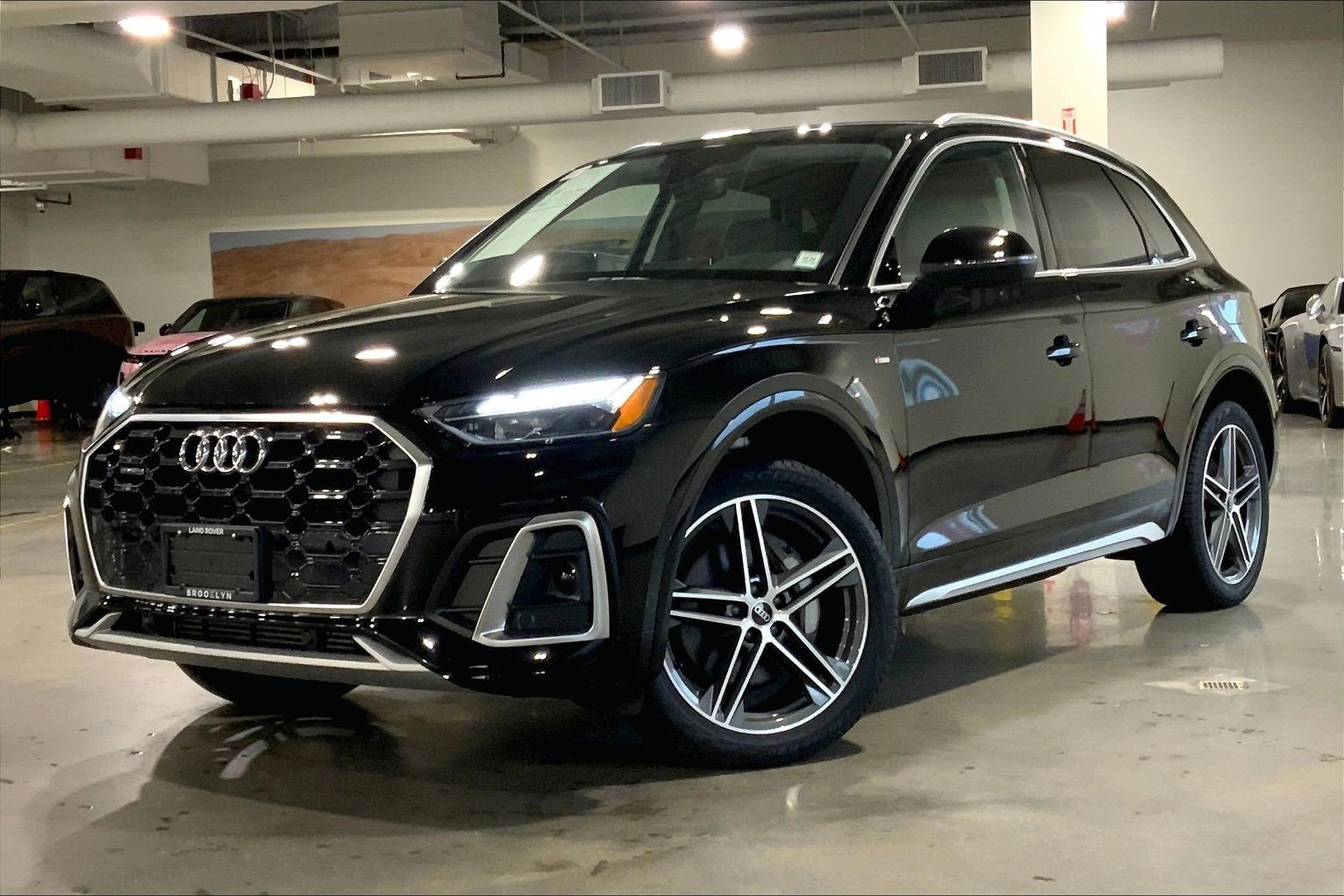 Used 2022 Audi Q5 e Premium w/ Convenience Package