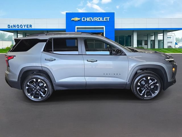 New 2027 Chevrolet Equinox RS w/ LPO, Floor Liner Package AWD/4WD image 6