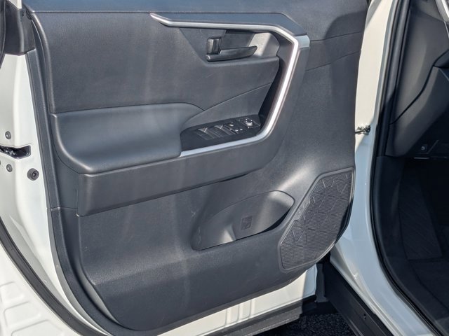 Used 2024 Toyota RAV4 LE image 10