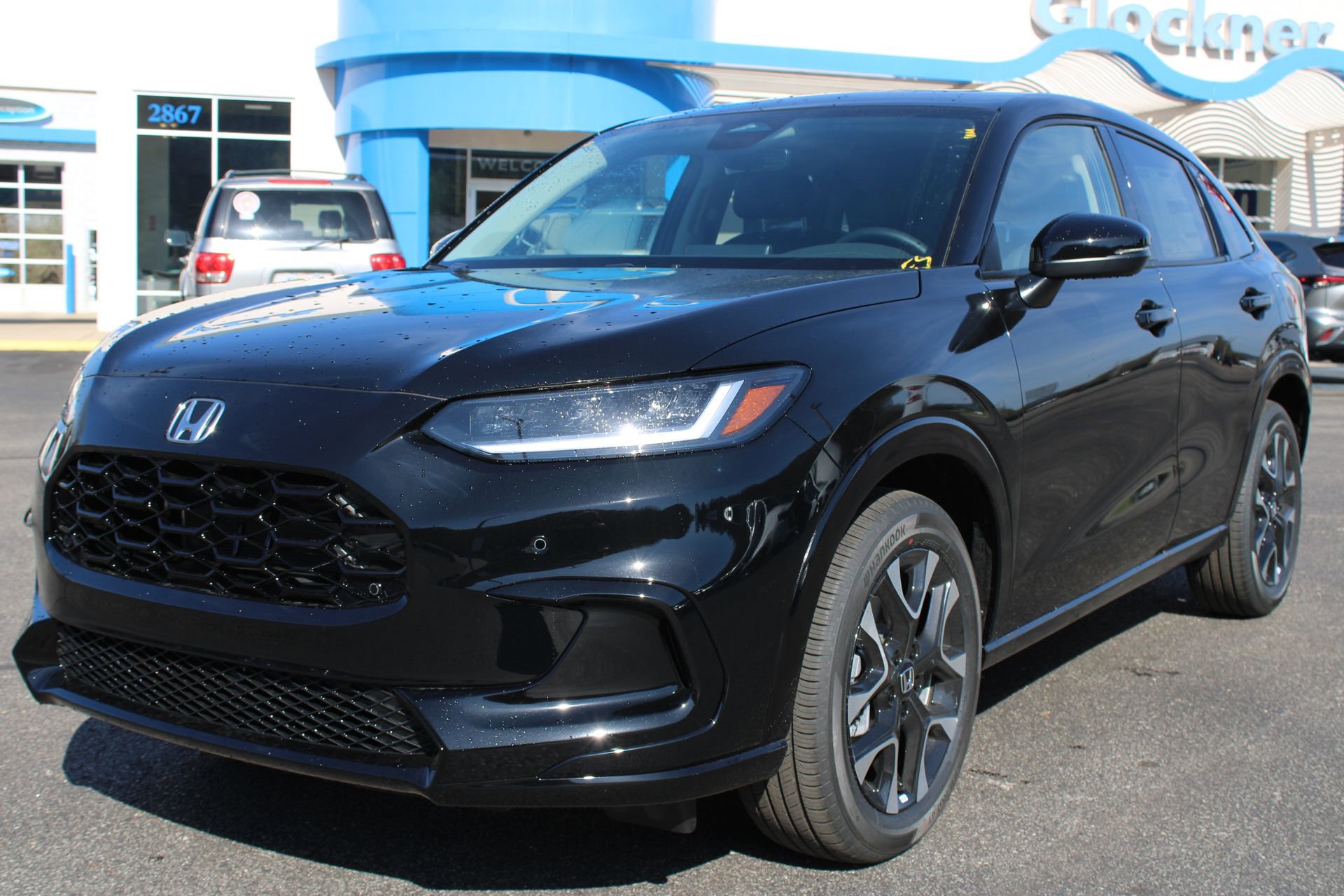 New 2026 Honda HR-V EX-L image 2