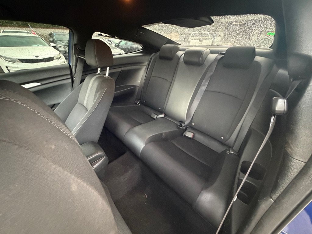 Used 2019 Honda Civic Sport image 10