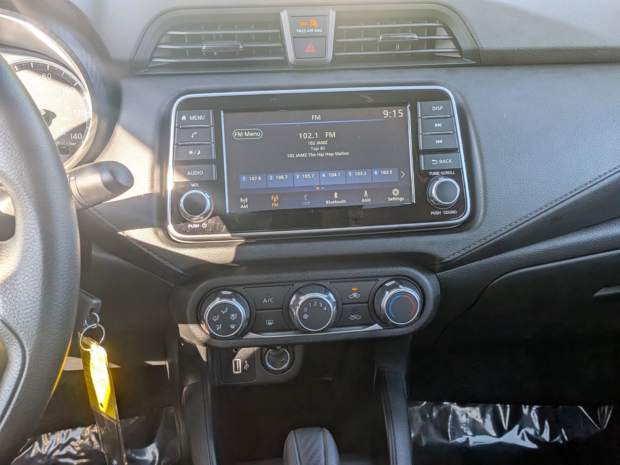 Used 2025 Nissan Versa S w/ Trunk Package FWD image 26