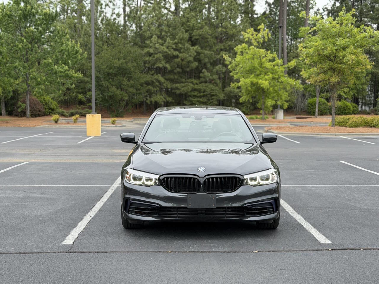 Used 2019 BMW 540i xDrive w/ Premium Package AWD/4WD image 2
