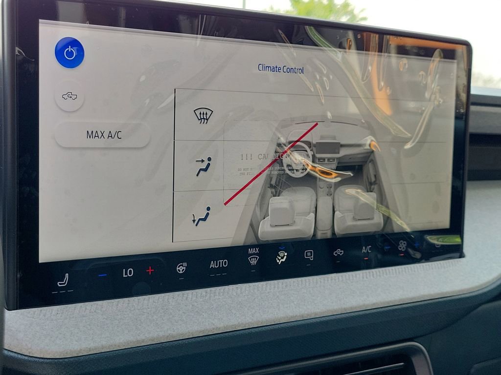 New 2026 Ford Maverick XLT w/ XLT Luxury Package image 25