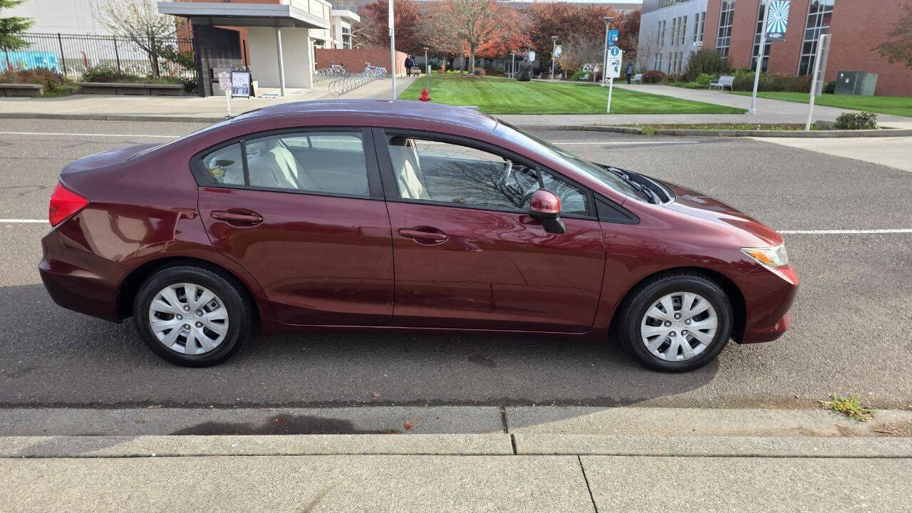 Used 2012 Honda Civic LX image 4