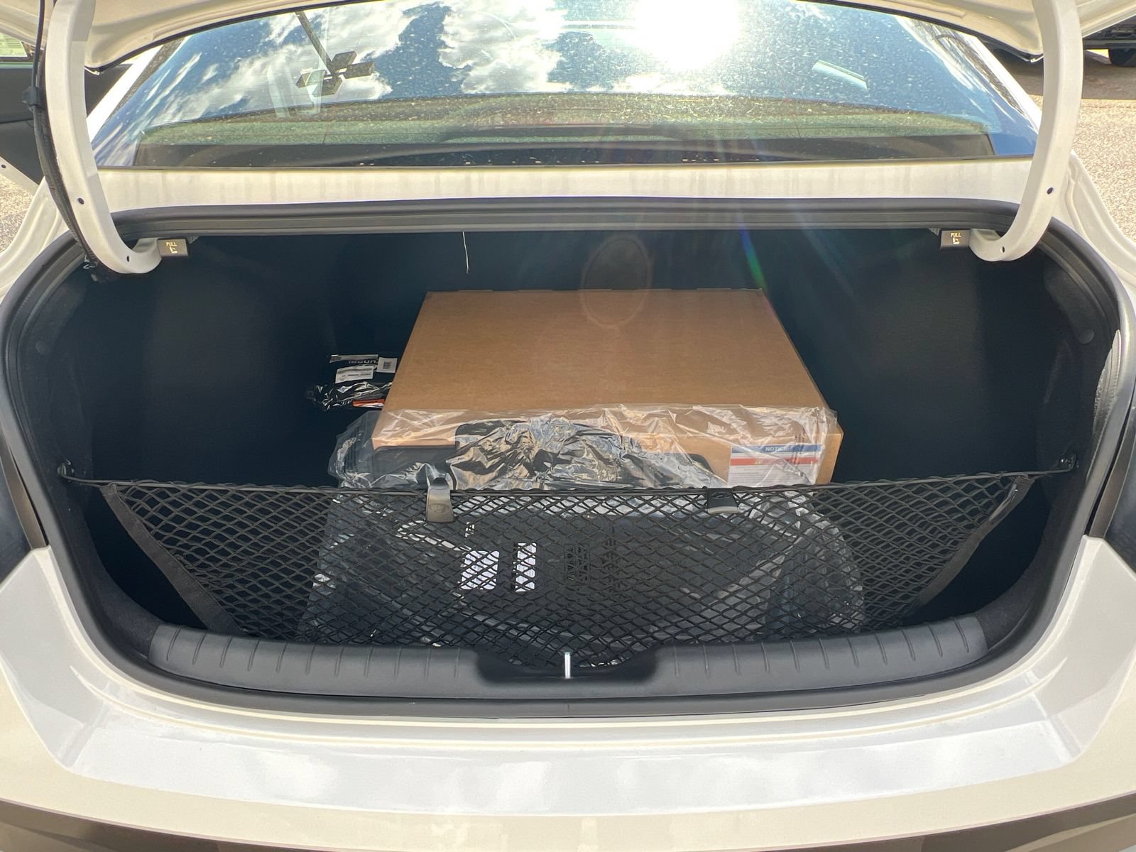 Certified 2025 Hyundai Elantra Sport FWD image 17