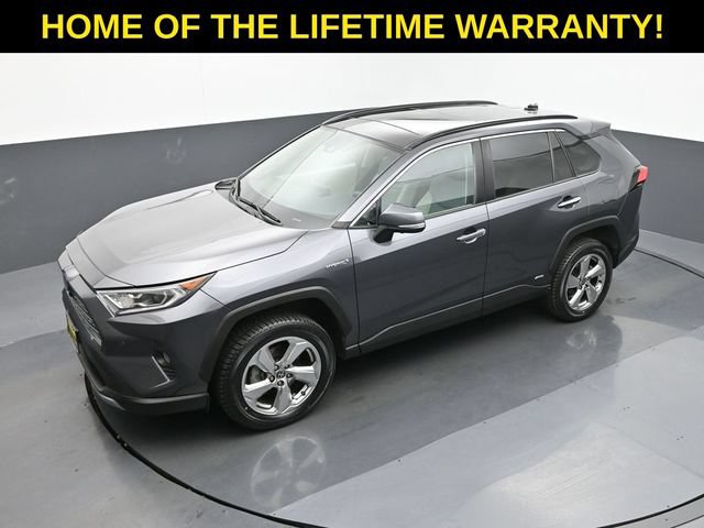 Used 2021 Toyota RAV4 Limited AWD/4WD image 52