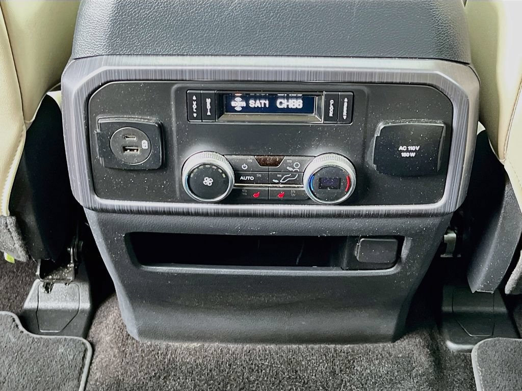 Used 2022 Ford Expedition Max Platinum AWD/4WD image 32