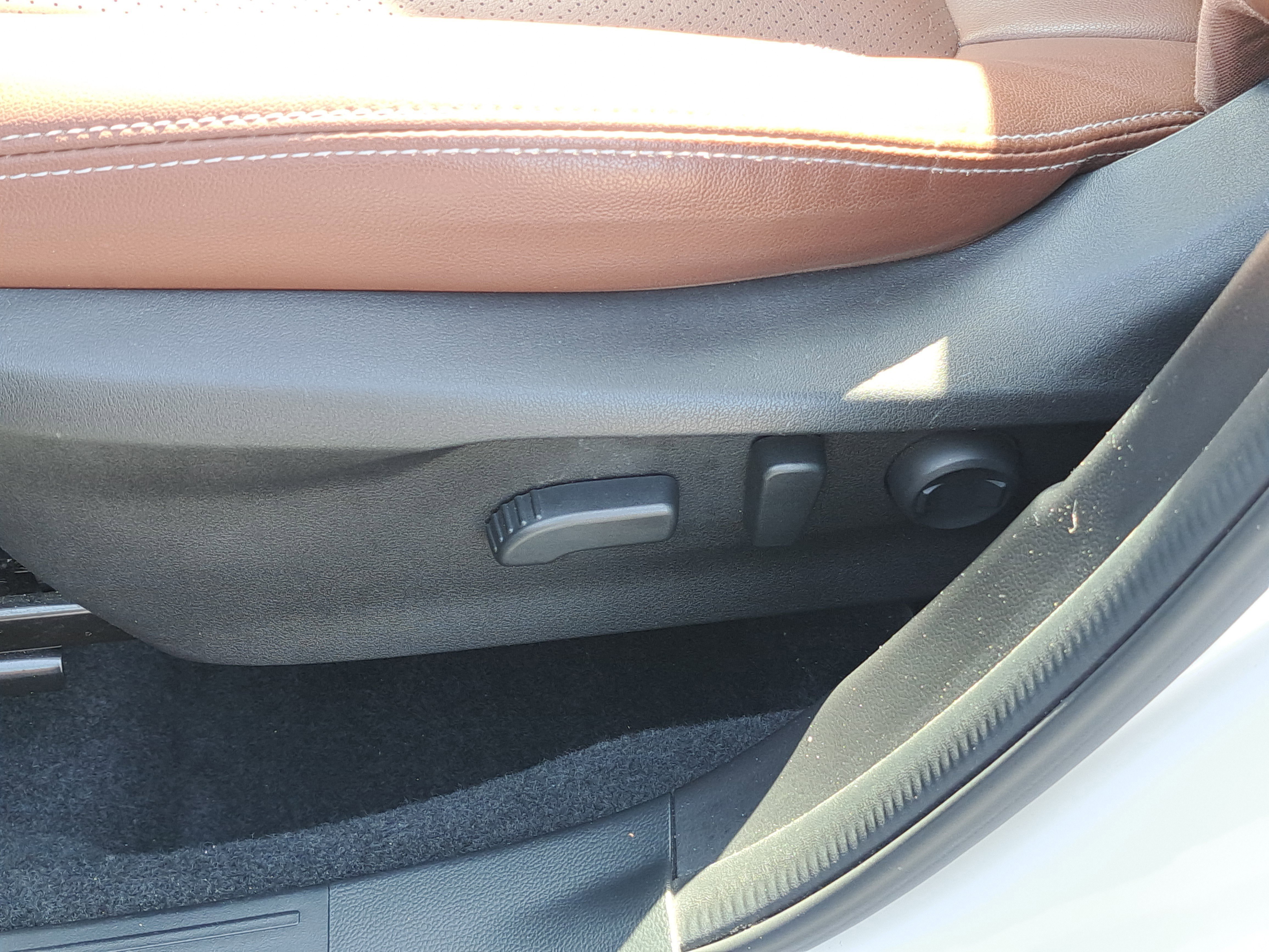 Used 2020 Subaru Forester Touring w/ Popular Package #2 image 24