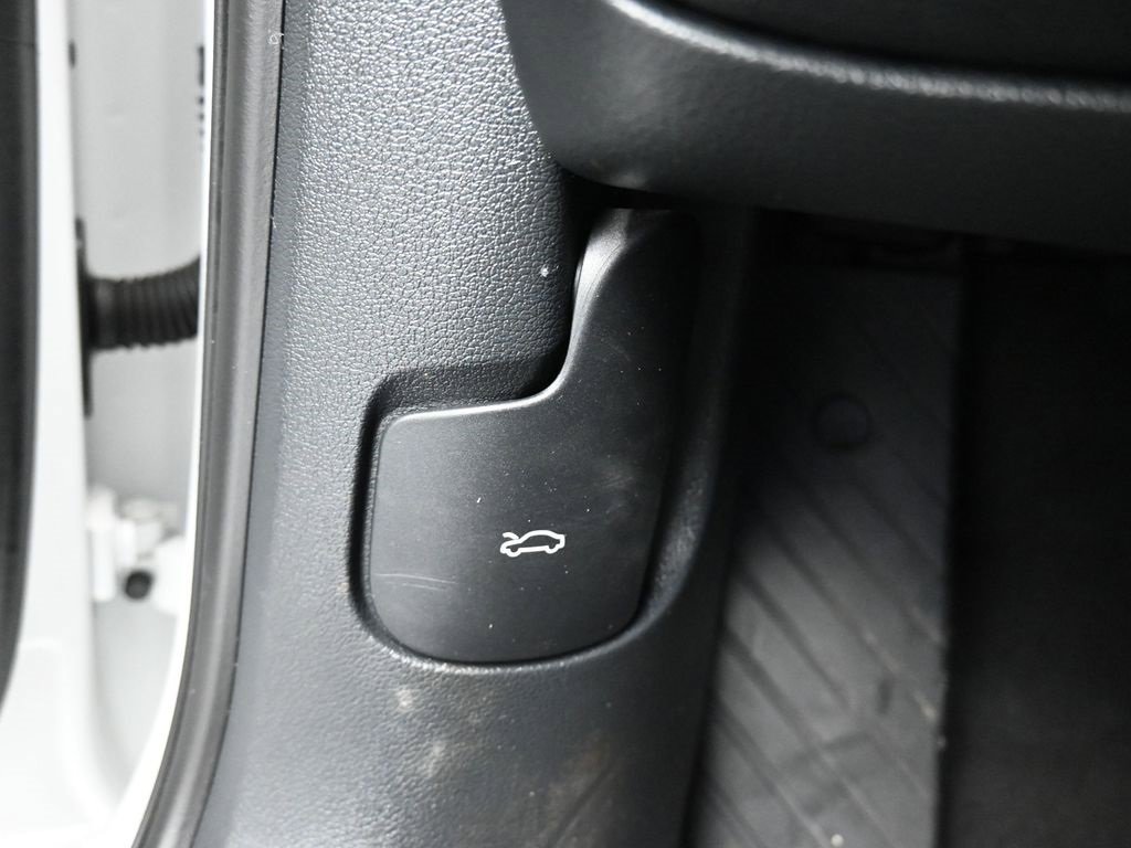 Used 2023 Audi A4 2.0T Premium Plus image 34