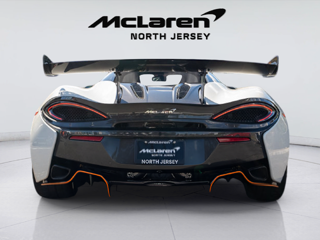 Used 2020 McLaren 620R RWD image 7